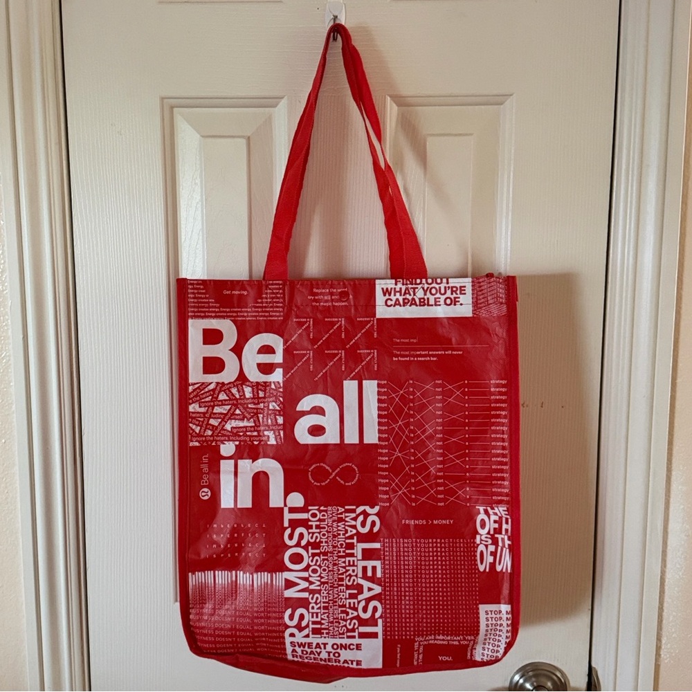 🛍️ LULULEMON SHOPPING BAG 🛍️ NWOT 🛍️ - Picture 12 of 12